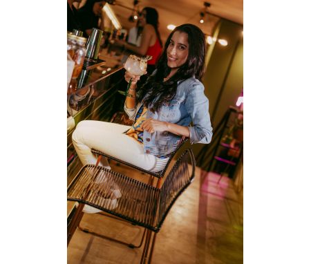 Experimenta la Elegancia Tejida: Descubre por qué Nuestros Productos son Inigualables.